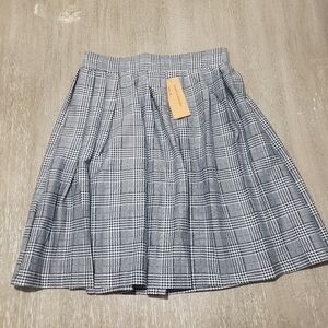 NWT Pleated Skirt